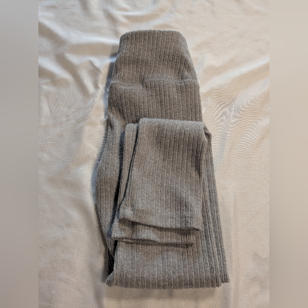 Girls Gray Rumi‎ + Ryder Leggings Size 6-7 (S)